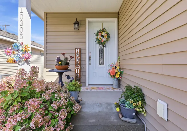 Photo 3 of Single family home for sale at 10305 E 5th Lane, Spokane Valley, WA 99206 | MLS# 202624063 | Listing updated on 2026-09-28