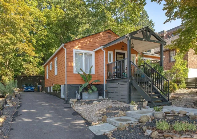 Photo 2 of Single family home for sale at 851 S Cowley St, Spokane, WA 99202 | MLS# 202624092 | Listing updated on 2026-10-07