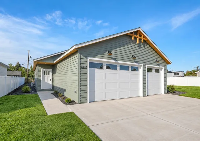 Photo 1 of Single family home for sale at 8117 E Baldwin Ave, Spokane Valley, WA 99212 | MLS# 202624093 | Listing updated on 2026-09-17