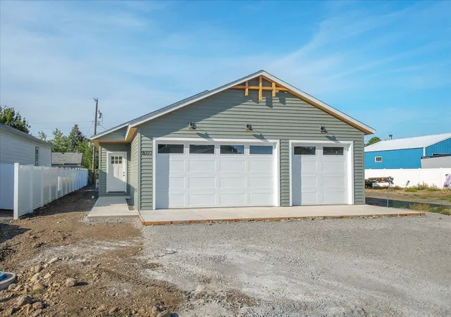 Photo 3 of Single family home for sale at 8117 E Baldwin Ave, Spokane Valley, WA 99212 | MLS# 202624093 | Listing updated on 2026-09-17