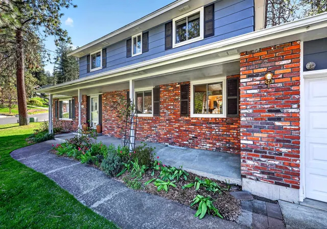 Photo 3 of Single family home for sale at 9806 N Seminole Dr, Spokane, WA 99208 | MLS# 202624098 | Listing updated on 2026-09-17