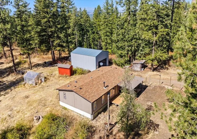 Photo 1 of Manufactured home for sale at 23205 N Madison Rd, Mead, WA | MLS# 202624108 | Listing updated on 2026-10-20
