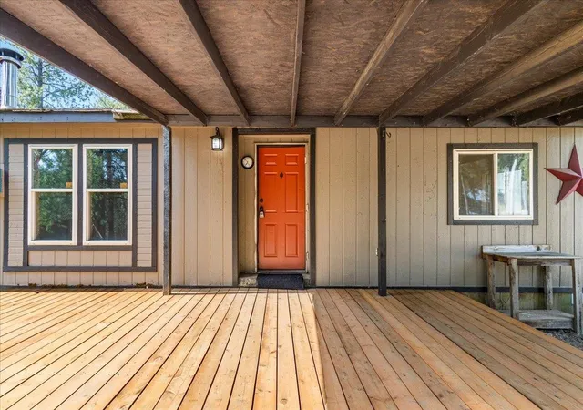 Photo 2 of Manufactured home for sale at 23205 N Madison Rd, Mead, WA | MLS# 202624108 | Listing updated on 2026-10-09