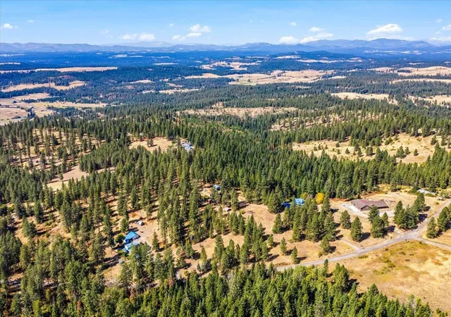 Photo 49 of Manufactured home for sale at 23205 N Madison Rd, Mead, WA | MLS# 202624108 | Listing updated on 2026-10-09