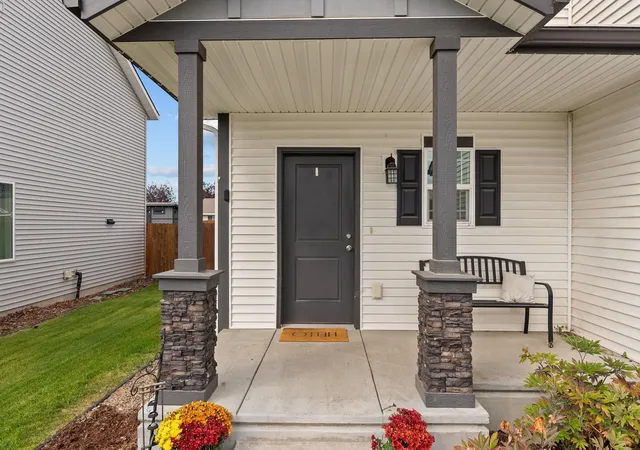 Photo 4 of Single family home for sale at 236 S Cameo Ave, Deer Park, WA 99006 | MLS# 202624112 | Listing updated on 2026-09-22