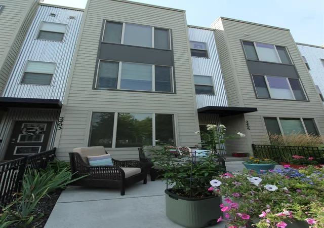 Photo 1 of Sale Pending at 2405 W Bridge Ave, Spokane, WA 99201 | MLS# 202624113 | Listing updated on 2026-10-03