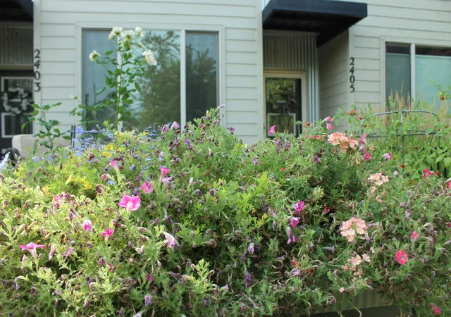 Photo 3 of Sale Pending at 2405 W Bridge Ave, Spokane, WA 99201 | MLS# 202624113 | Listing updated on 2026-10-03