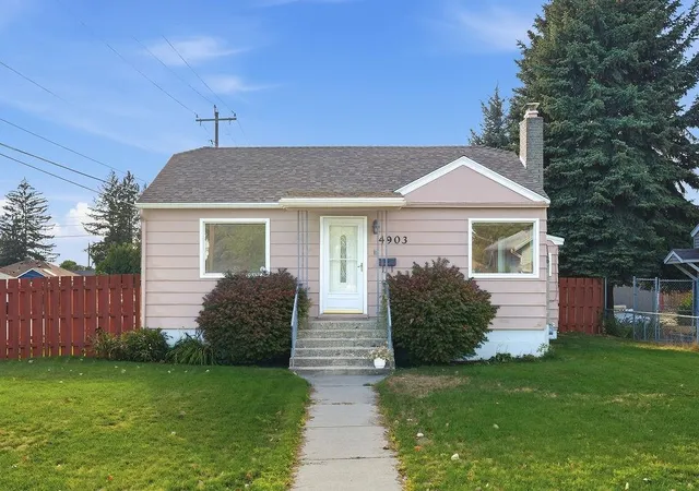 Photo 1 of Single family home for sale at 4903 N Elm St, Spokane, WA 99205 | MLS# 202624126 | Listing updated on 2026-09-12