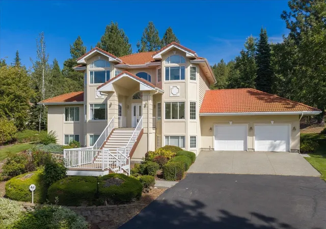 Photo 2 of Single family home for sale at 5915 S Dearborn Rd, Spokane, WA 99223 | MLS# 202624131 | Listing updated on 2026-09-18