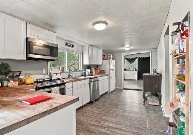 Photo 3 of Single family home for sale at 34322 N Milan Rd, Chattaroy, WA 99003 | MLS# 202624138 | Listing updated on 2026-09-19
