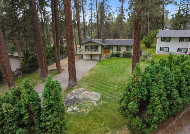 Photo 3 of Single family home for sale at 10918 E 50th Court, Spokane Valley, WA 99206 | MLS# 202624147 | Listing updated on 2026-09-18