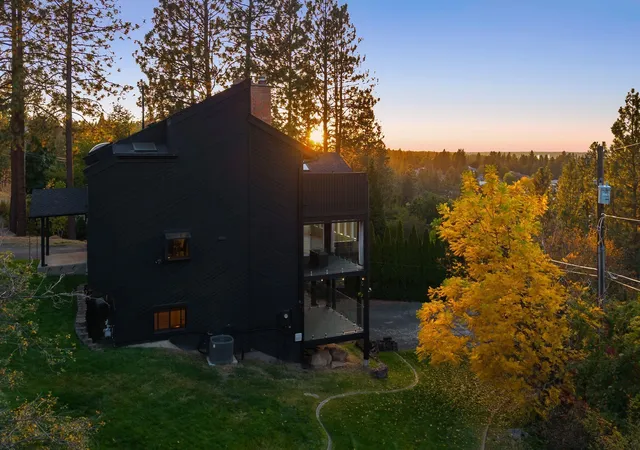 Photo 3 of Sale Pending at 5203 E 16th Avenue, Spokane Valley, WA | MLS# 202624148 | Listing updated on 2026-10-21