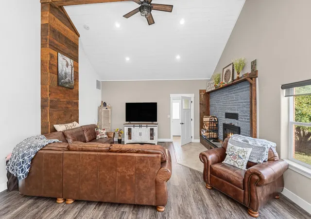 Photo 3 of Single family home for sale at 3050 Red Marble Rd, Chewelah, WA 99109 | MLS# 202624155 | Listing updated on 2026-09-18