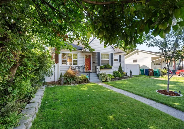 Photo 2 of Single family home for sale at 2911 W Dalton Ave, Spokane, WA 99205 | MLS# 202624167 | Listing updated on 2026-10-02
