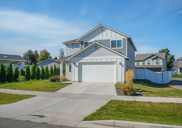Photo 3 of Single family home for sale at 17507 E Desmet Ave, Spokane Valley, WA 99016 | MLS# 202624168 | Listing updated on 2026-10-17