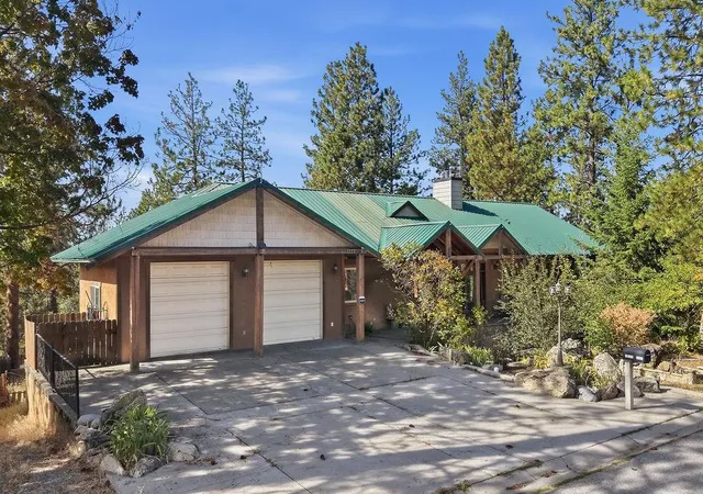 Photo 1 of Single family home for sale at 1112 S Highland Dr, Spokane Valley, WA 99212 | MLS# 202624175 | Listing updated on 2026-09-18