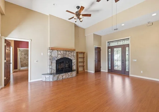 Photo 3 of Single family home for sale at 1112 S Highland Dr, Spokane Valley, WA 99212 | MLS# 202624175 | Listing updated on 2026-09-18