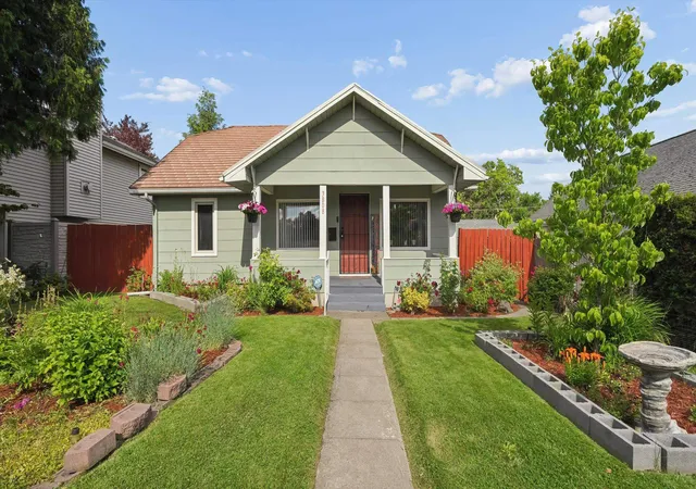 Photo 1 of Single family home for sale at 3808 N Washington St, Spokane, WA | MLS# 202624179 | Listing updated on 2026-09-18