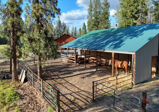 Photo 4 of Single family home for sale at 1329 W Paradise Rd, Spokane, WA 99224 | MLS# 202624182 | Listing updated on 2026-09-22