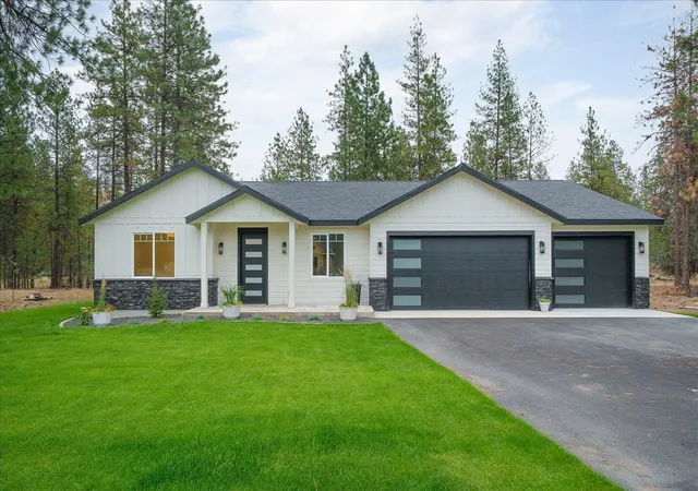 Single family home for sale at 6559 Kate Dr, Nine Mile Falls, WA 99026 | MLS# 202624185 | Listing updated on 2026-09-18