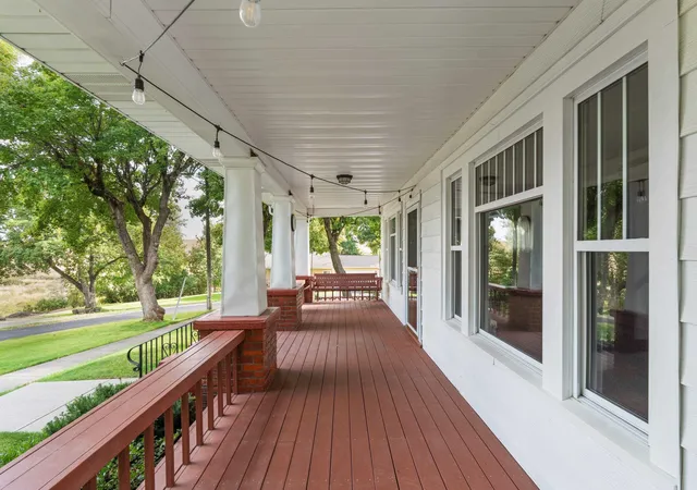 Photo 3 of Single family home for sale at 341 S Broadway St, Tekoa, WA 99033 | MLS# 202624208 | Listing updated on 2026-09-19