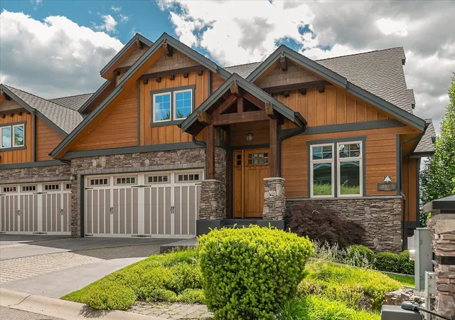 Photo 1 of Townhouse for sale at 8924 E Clearview Ln, Spokane, WA 99217 | MLS# 202624212 | Listing updated on 2026-09-20