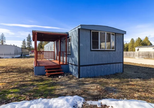 Manufactured home for sale at 40414 N Newport Hwy, Elk, WA 99009 | MLS# 202624220