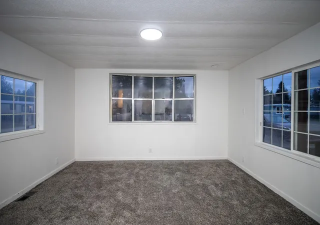 Photo 3 of Manufactured home for sale at 40414 N Newport Hwy, Elk, WA 99009 | MLS# 202624220 | Listing updated on 2026-09-21