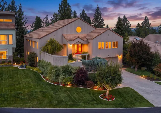 Photo 1 of Sale Pending at 2039 S Parkwood Cir, Spokane, WA 99223 | MLS# 202624226 | Listing updated on 2026-09-25