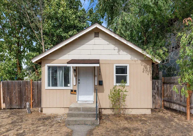 Photo 1 of Single family home for sale at 1806 W Gardner Ave, Spokane, WA 99201 | MLS# 202624229 | Listing updated on 2026-09-15