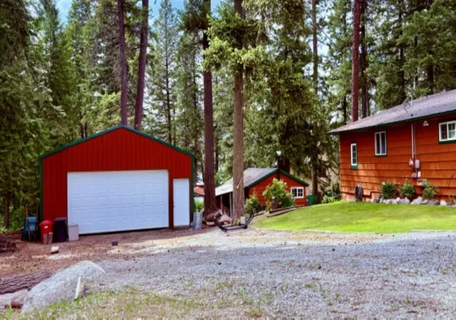 Photo 3 of Single family home for sale at 201 Fir Ln, Newport, WA 99156 | MLS# 202624233 | Listing updated on 2026-09-26