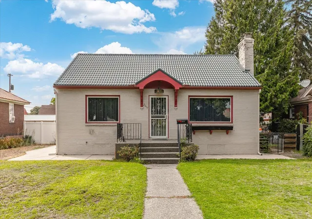 Photo 1 of Single family home for sale at 2617 N Atlantic St, Spokane, WA 99205 | MLS# 202624239 | Listing updated on 2026-10-07