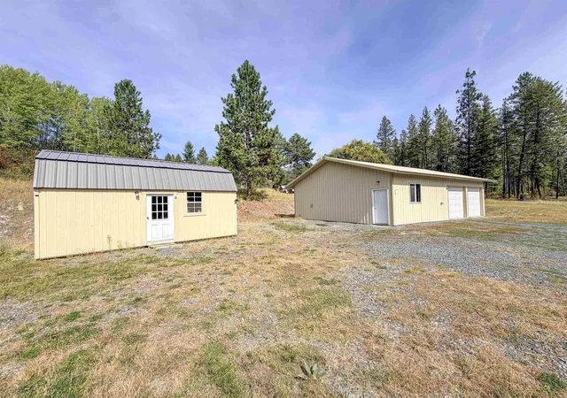 Photo 4 of Manufactured home for sale at 639 Dry Gulch Rd, Colville, WA 99114 | MLS# 202624241 | Listing updated on 2026-09-21