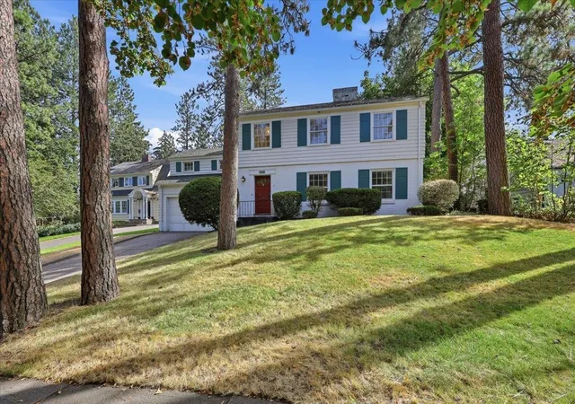 Photo 1 of Single family home for sale at 2227 S Garfield St, Spokane, WA 99203 | MLS# 202624247 | Listing updated on 2026-09-21