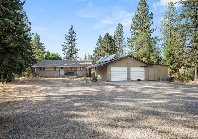 Photo 1 of Sale Pending at 7925 N Scott Rd, Spokane, WA 99217 | MLS# 202624252 | Listing updated on 2026-09-22