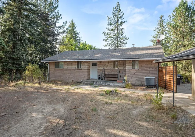 Photo 3 of Sale Pending at 7925 N Scott Rd, Spokane, WA 99217 | MLS# 202624252 | Listing updated on 2026-09-22