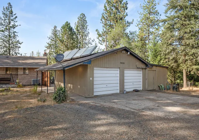 Photo 4 of Sale Pending at 7925 N Scott Rd, Spokane, WA 99217 | MLS# 202624252 | Listing updated on 2026-09-22