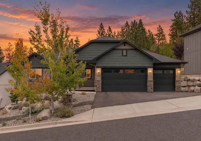 Photo 2 of Sale Pending at 213 E Sapphire Ln, Spokane, WA 99208 | MLS# 202624263 | Listing updated on 2026-09-22