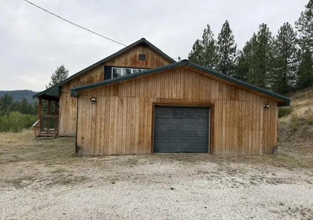 Photo 2 of Single family home for sale at 4395 Hesseltine Rd, Valley, WA 99181 | MLS# 202624265 | Listing updated on 2026-09-22