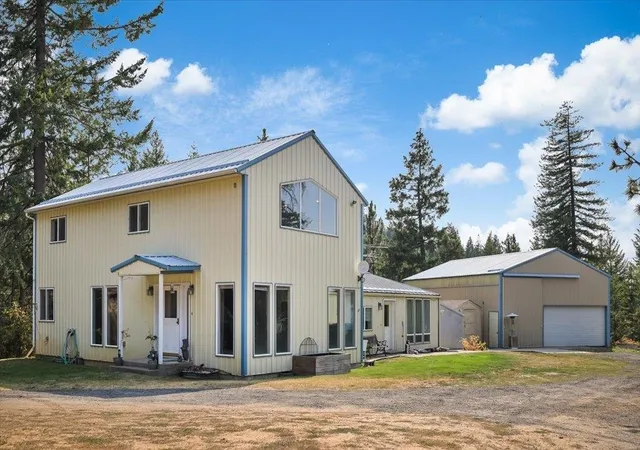 Photo 2 of Single family home for sale at 17312 E Scribner Rd, Spokane, WA 99217 | MLS# 202624267 | Listing updated on 2026-09-22