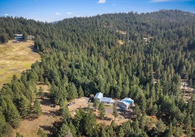 Photo 2 of Single family home for sale at 17312 E Scribner Rd, Spokane, WA 99217 | MLS# 202624267 | Listing updated on 2026-10-03