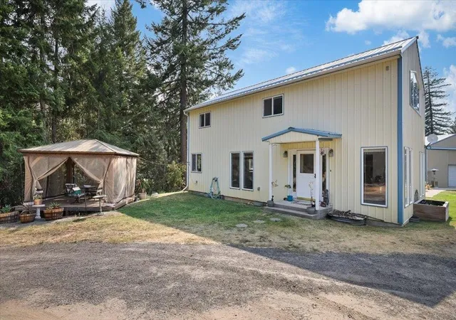 Photo 3 of Single family home for sale at 17312 E Scribner Rd, Spokane, WA 99217 | MLS# 202624267 | Listing updated on 2026-09-22