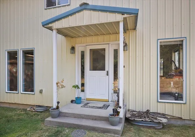 Photo 4 of Single family home for sale at 17312 E Scribner Rd, Spokane, WA 99217 | MLS# 202624267 | Listing updated on 2026-09-22
