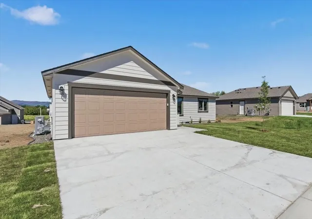 Photo 3 of Single family home for sale at 1207 N Layton Ave, Deer Park, WA 99006 | MLS# 202624268 | Listing updated on 2026-09-22