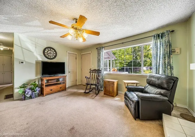 Photo 3 of Single family home for sale at 2111 N Sycamore St, Spokane, WA 99217 | MLS# 202624279 | Listing updated on 2026-09-23