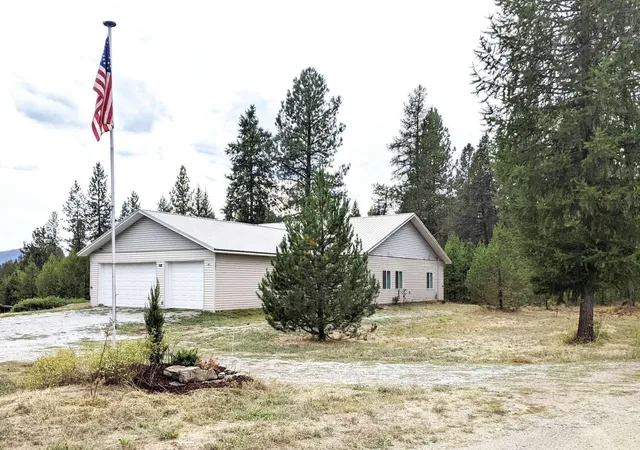 Photo 1 of Single family home for sale at 202 Rumsey Dr, Newport, WA 99156 | MLS# 202624287 | Listing updated on 2026-09-22