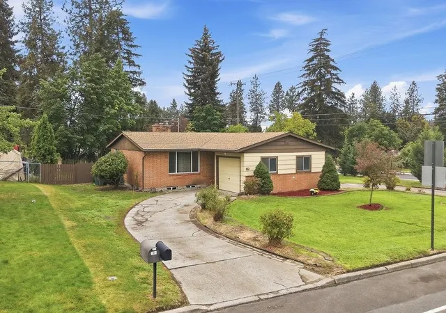 Single family home for sale at 621 W Greta Ave, Spokane, WA 99208 | MLS# 202624321