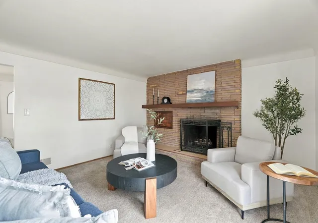 Photo 4 of Sale Pending at 11403 E 11th Avenue, Spokane Valley, WA 99206 | MLS# 202624333 | Listing updated on 2026-10-07