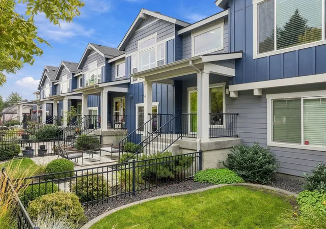 Photo 1 of Single family home for sale at 2121 W Bridge Ave, Spokane, WA 99201 | MLS# 202624336 | Listing updated on 2026-10-07