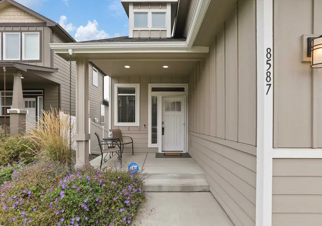 Photo 2 of Sale Pending at 8587 N James Dr, Spokane, WA 99208 | MLS# 202624344 | Listing updated on 2026-10-21
